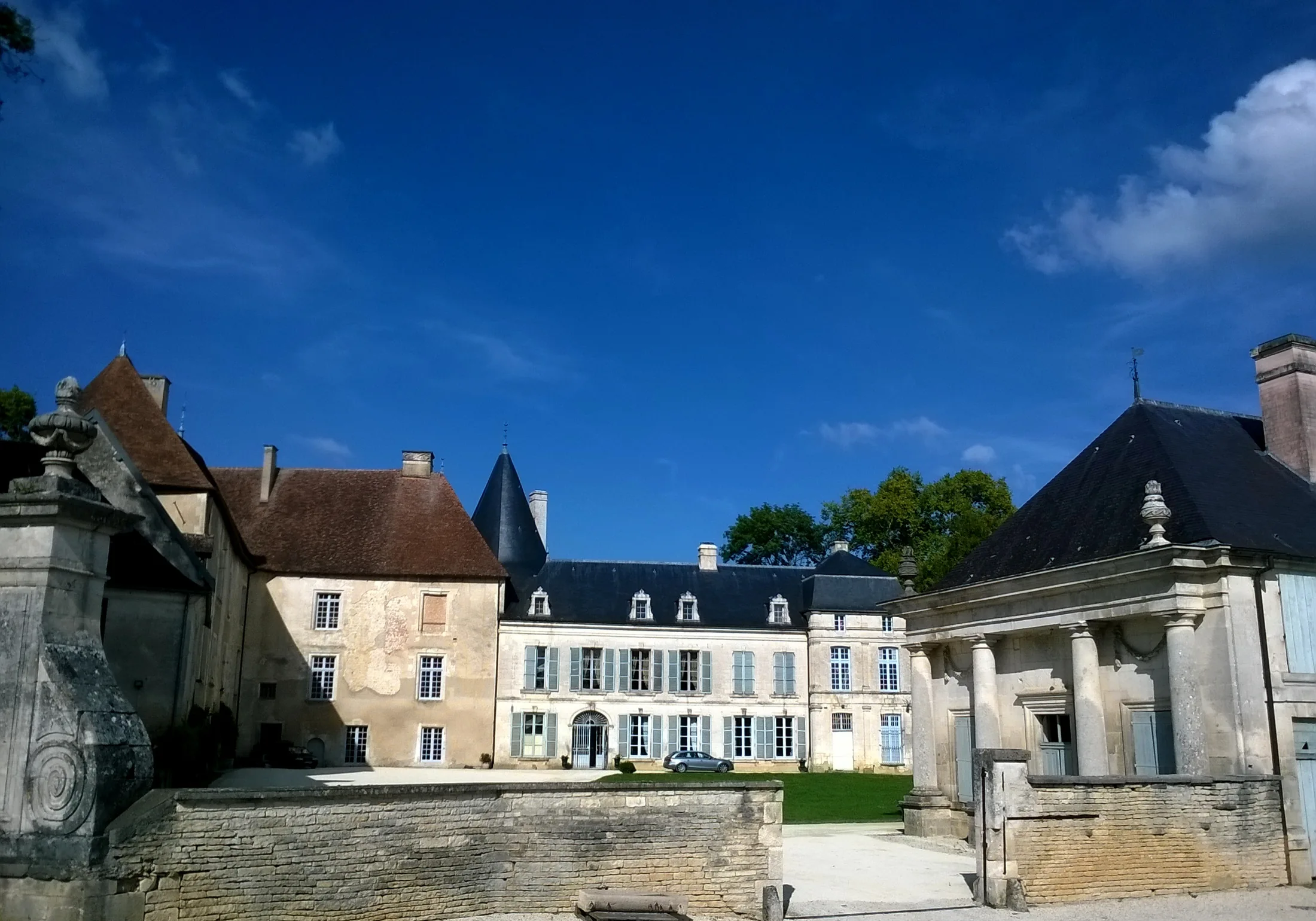 Château at Ricey-Bas in Les Riceys