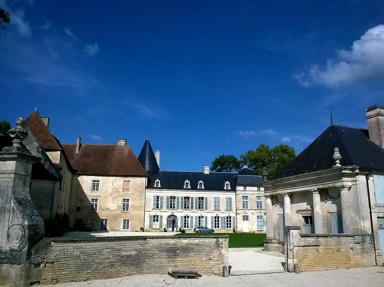 Château at Ricey-Bas in Les Riceys